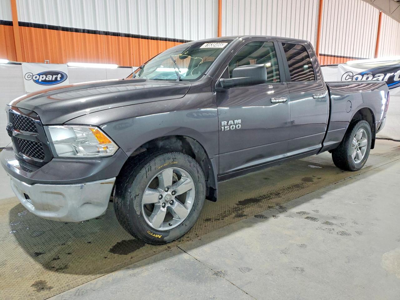 2016 RAM 1500 SLT