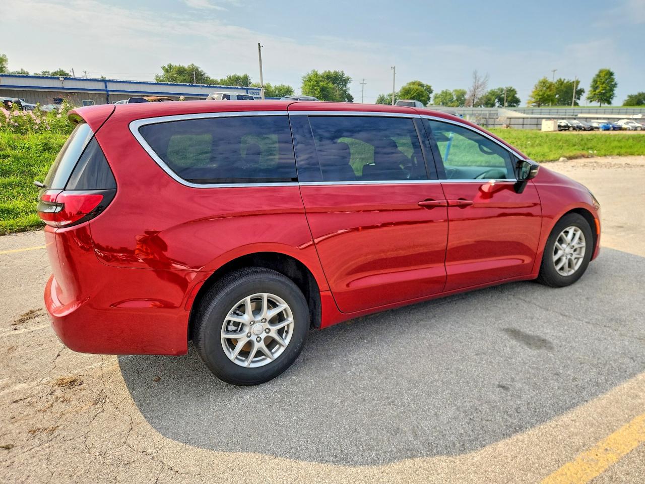 2027 CHRYSLER PACIFICA SELECT — снимка 3