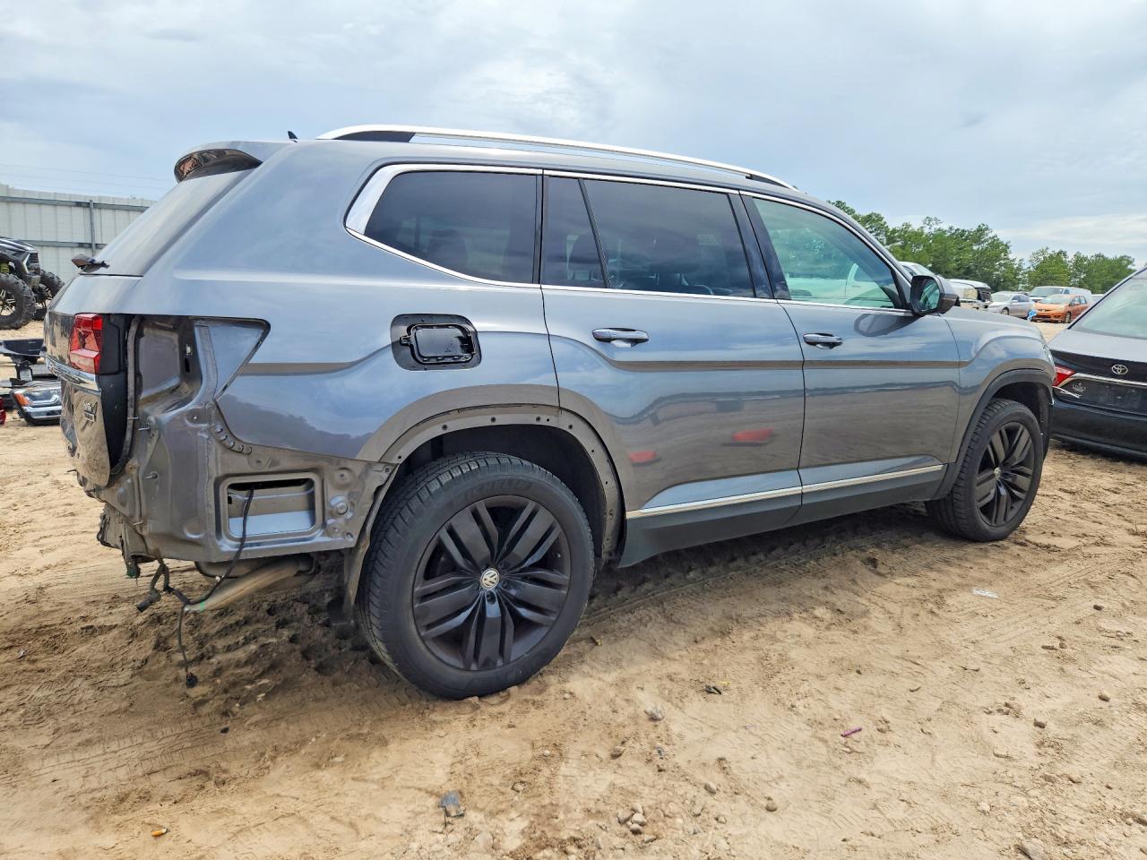 2019 VOLKSWAGEN ATLAS SEL PREMIUM — снимка 3