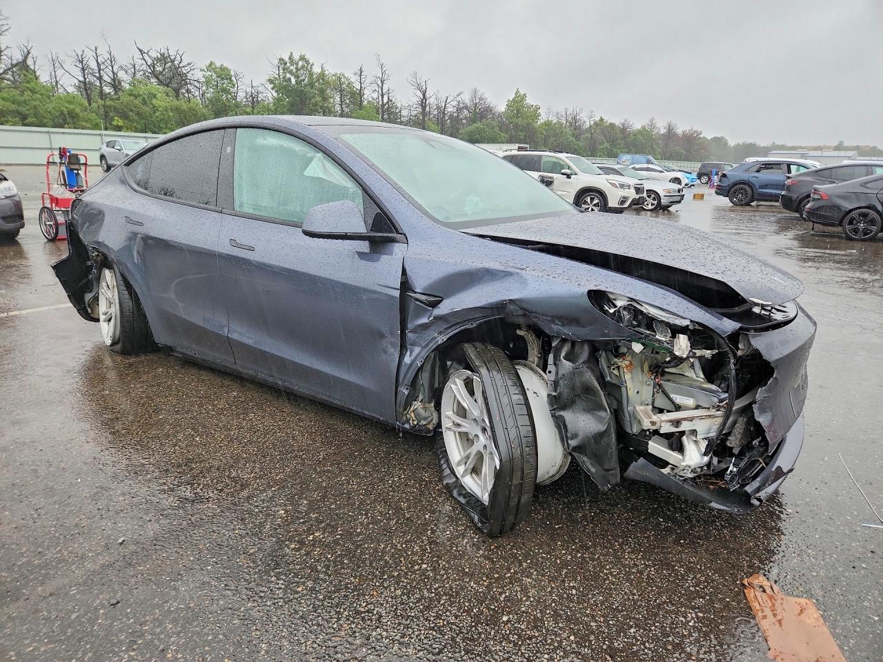 2023 TESLA MODEL Y — снимка 4