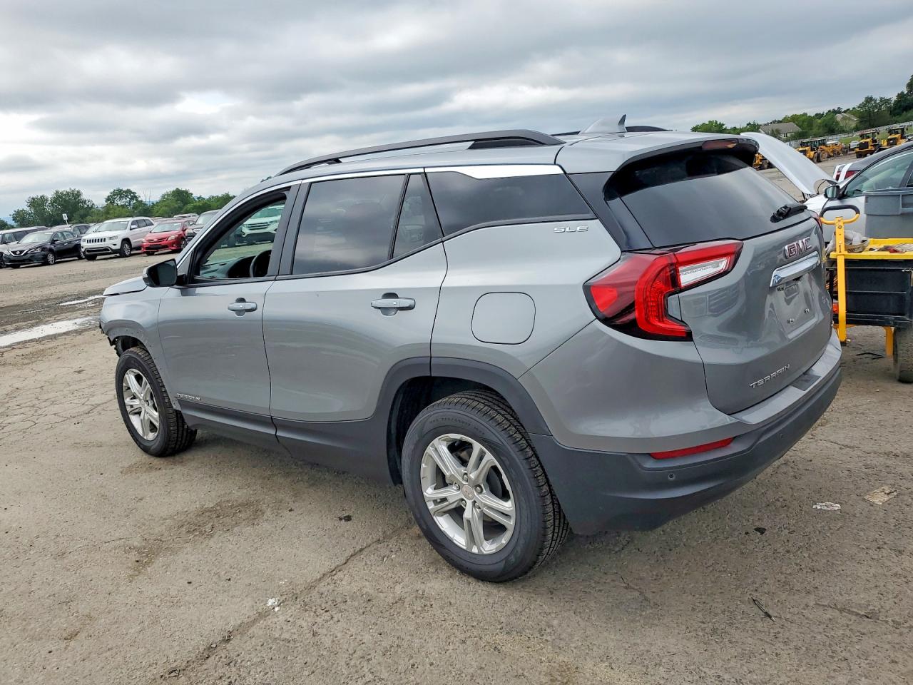 2024 GMC TERRAIN SLE — снимка 2