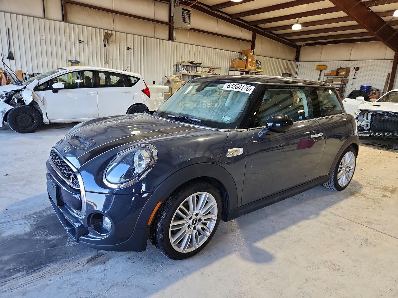 2019 MINI COOPER S