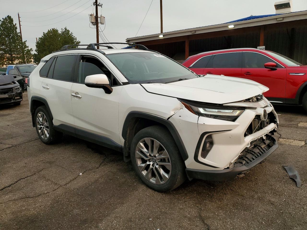 2023 TOYOTA RAV4 LIMITED — снимка 4