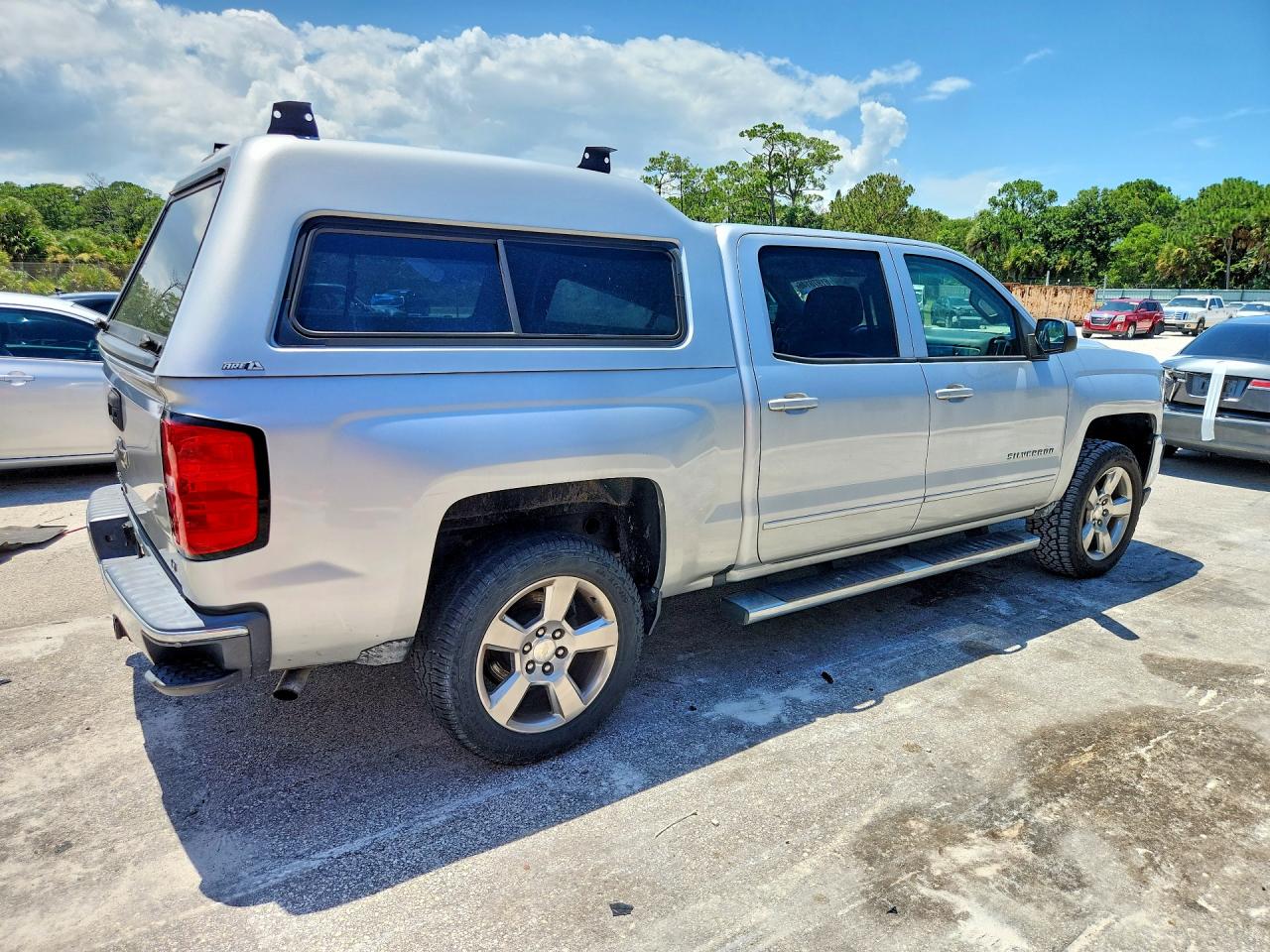 2017 CHEVROLET SILVERADO C1500 LT — снимка 3