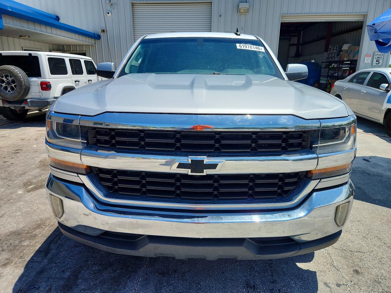 2017 CHEVROLET SILVERADO C1500 LT — снимка 5