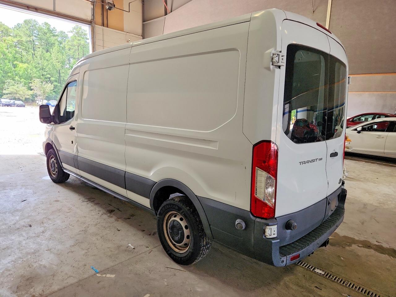 2015 FORD TRANSIT T-150 — снимка 2