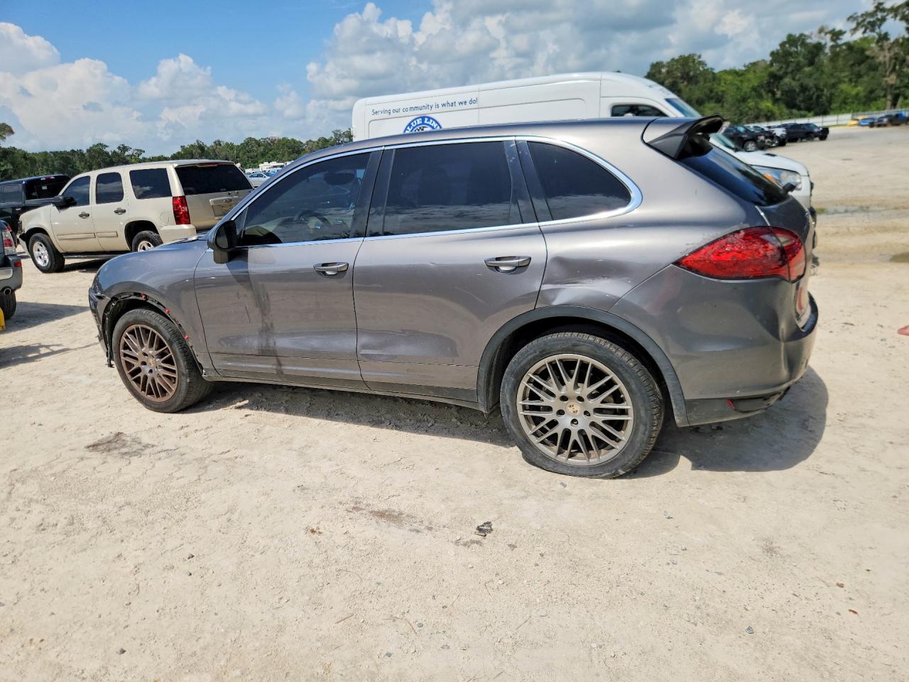 2013 PORSCHE CAYENNE — снимка 2