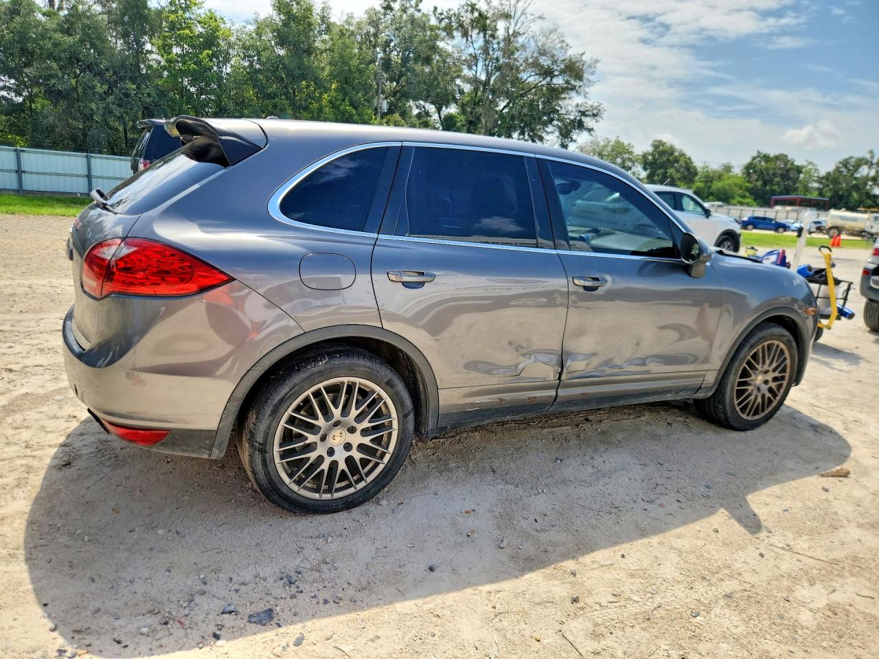 2013 PORSCHE CAYENNE — снимка 3
