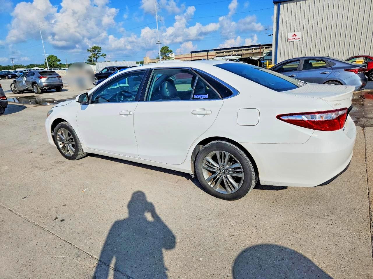 2016 TOYOTA CAMRY SE — снимка 2