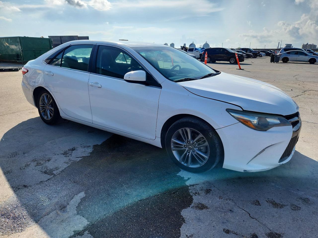 2016 TOYOTA CAMRY SE — снимка 4
