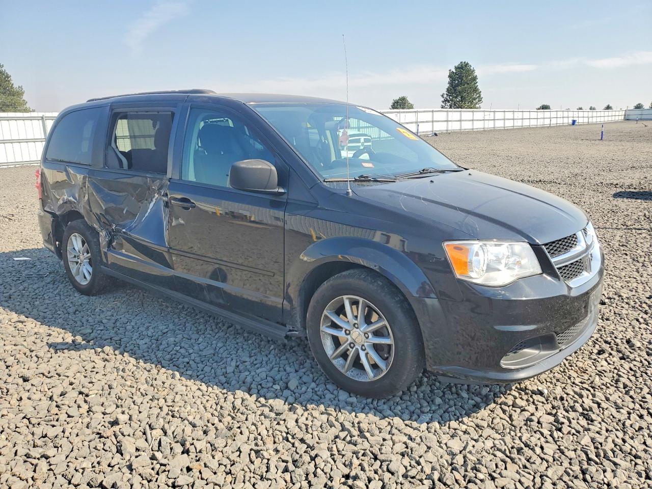 2016 DODGE GRAND CARAVAN SXT — снимка 4