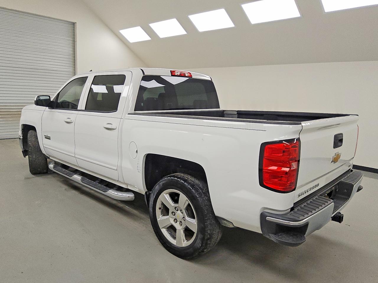 2015 CHEVROLET SILVERADO C1500 LT — снимка 2
