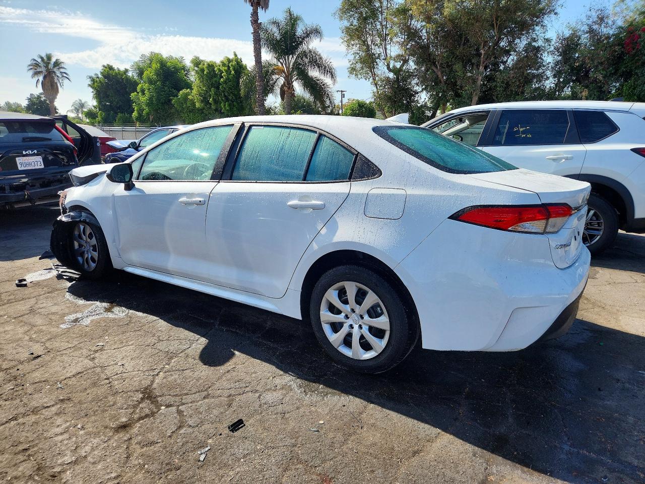 2026 TOYOTA COROLLA LE — снимка 2