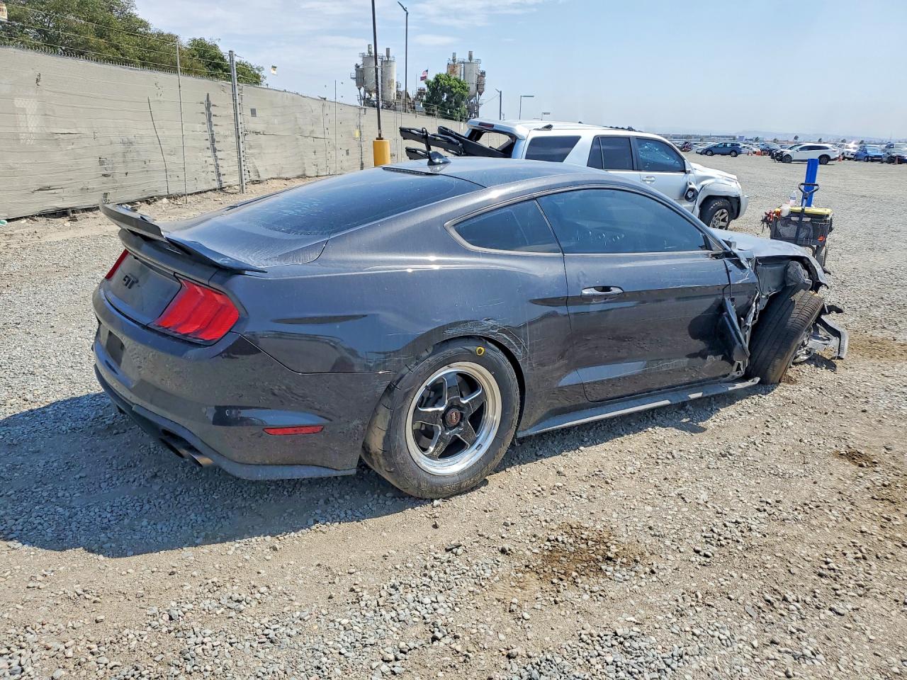 2022 FORD MUSTANG GT — снимка 3