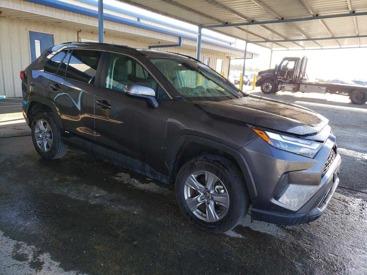 2025 TOYOTA RAV4 HYBRID XLE — снимка 4