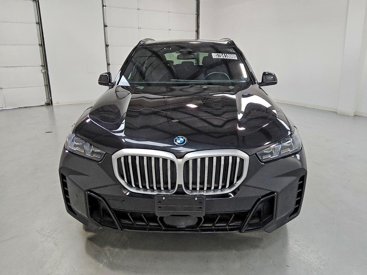 2025 BMW X5 XDRIVE50E — снимка 5