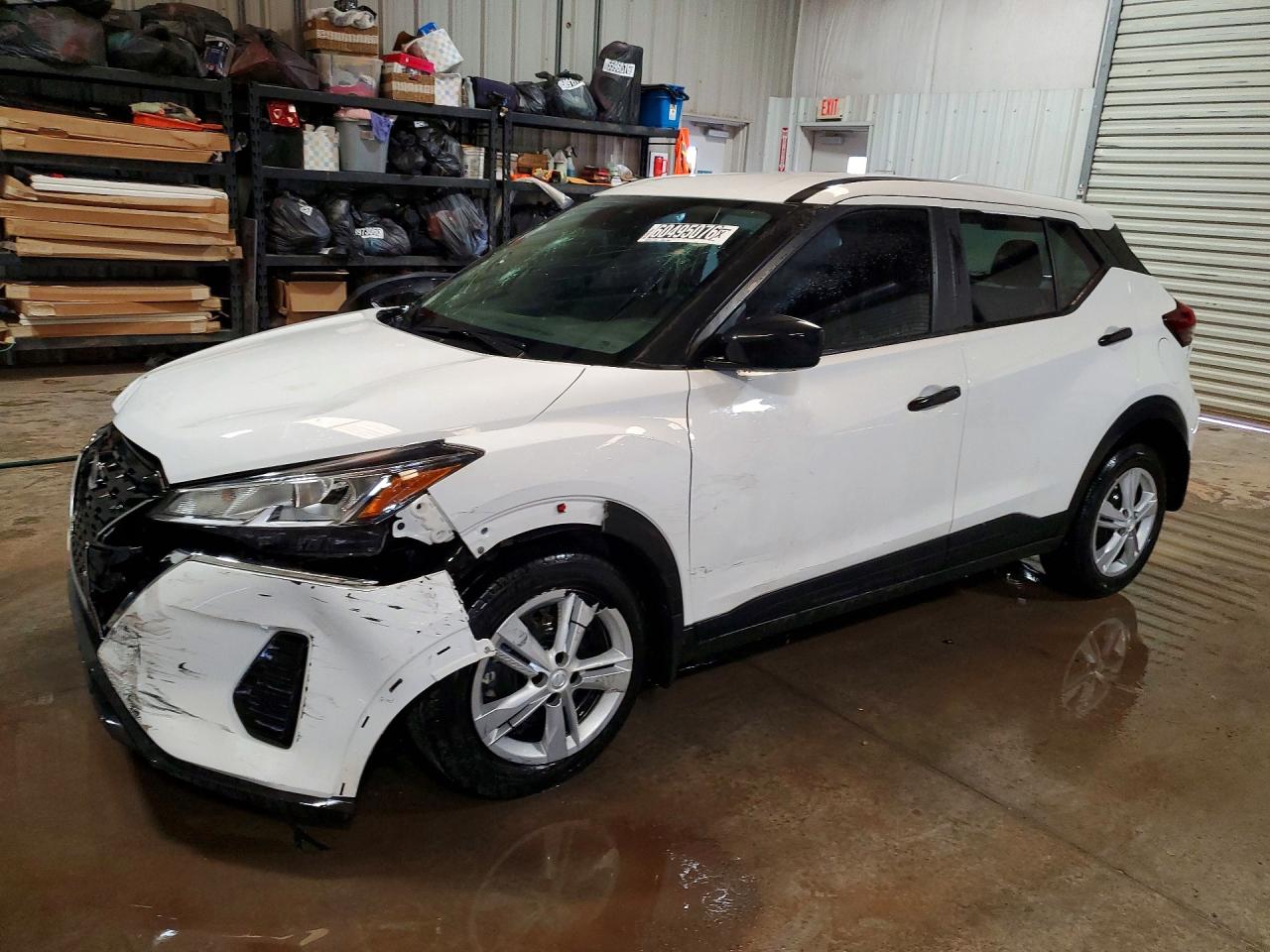 2024 NISSAN KICKS S