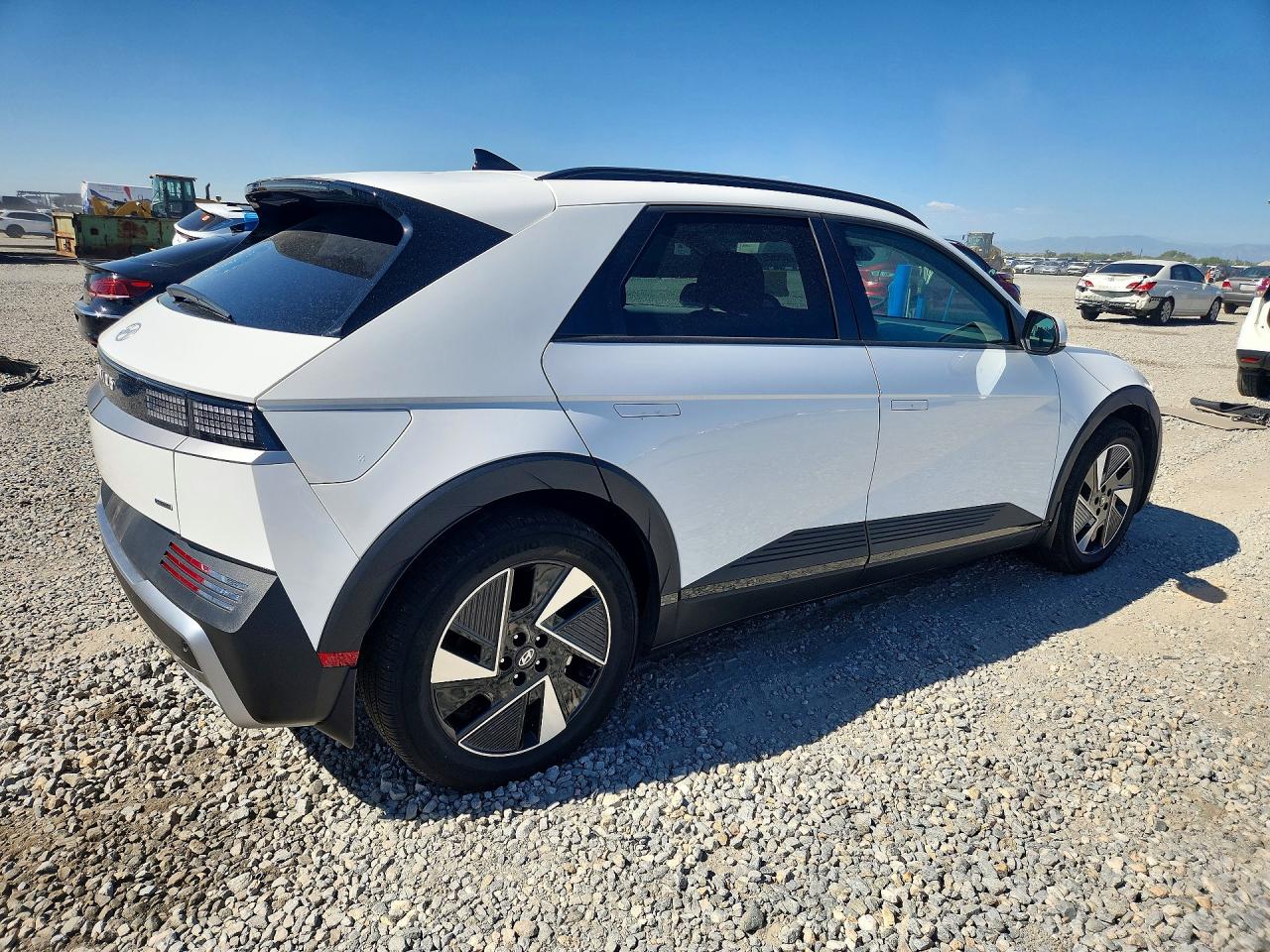 2025 HYUNDAI IONIQ 5 SEL — снимка 3