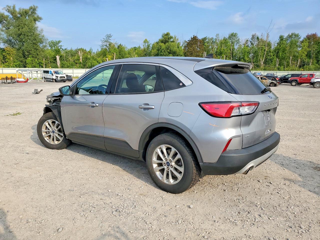 2022 FORD ESCAPE SE — снимка 2