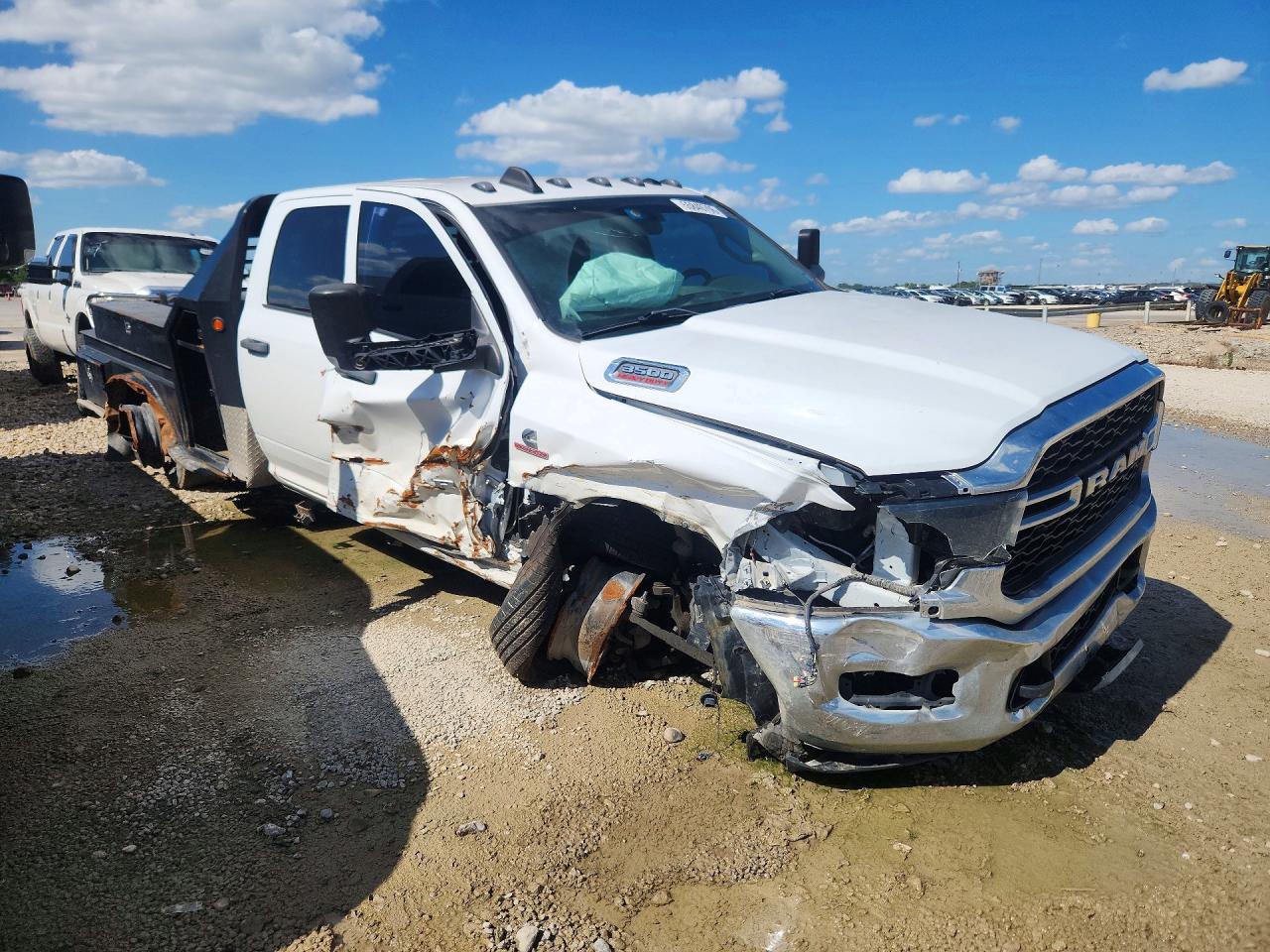 2019 RAM 3500 — снимка 4