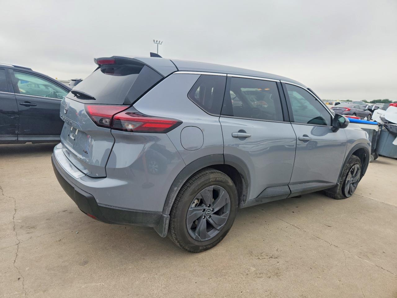 2026 NISSAN ROGUE SV — снимка 3