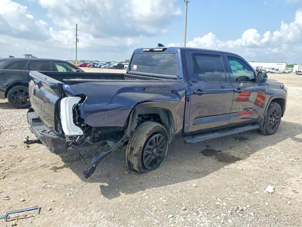 2026 TOYOTA TUNDRA LIMITED — снимка 3