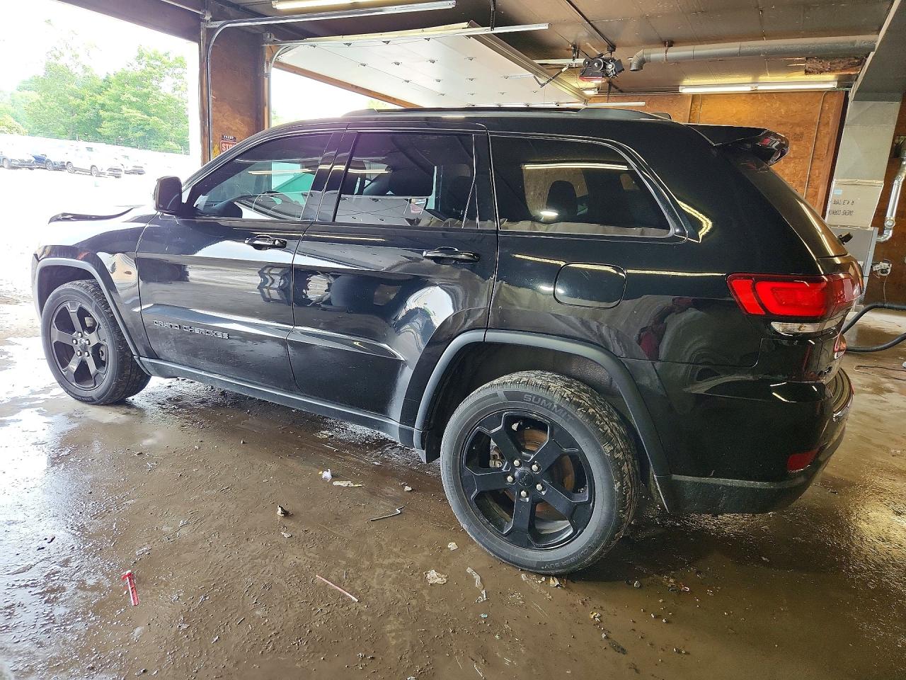 2018 JEEP GRAND CHEROKEE LAREDO — снимка 2