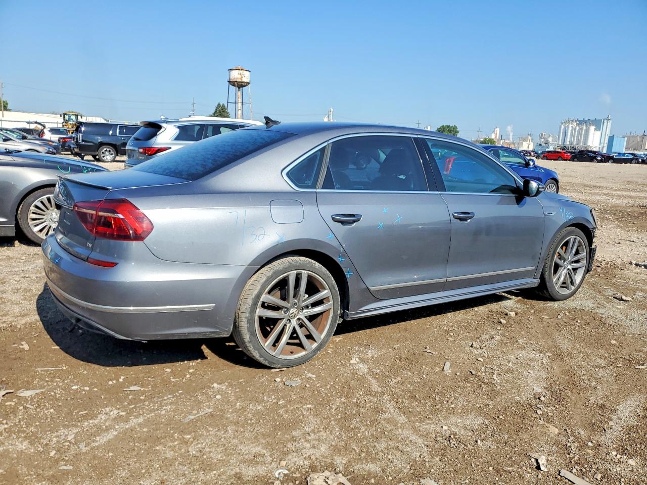 2017 VOLKSWAGEN PASSAT R-LINE — снимка 3