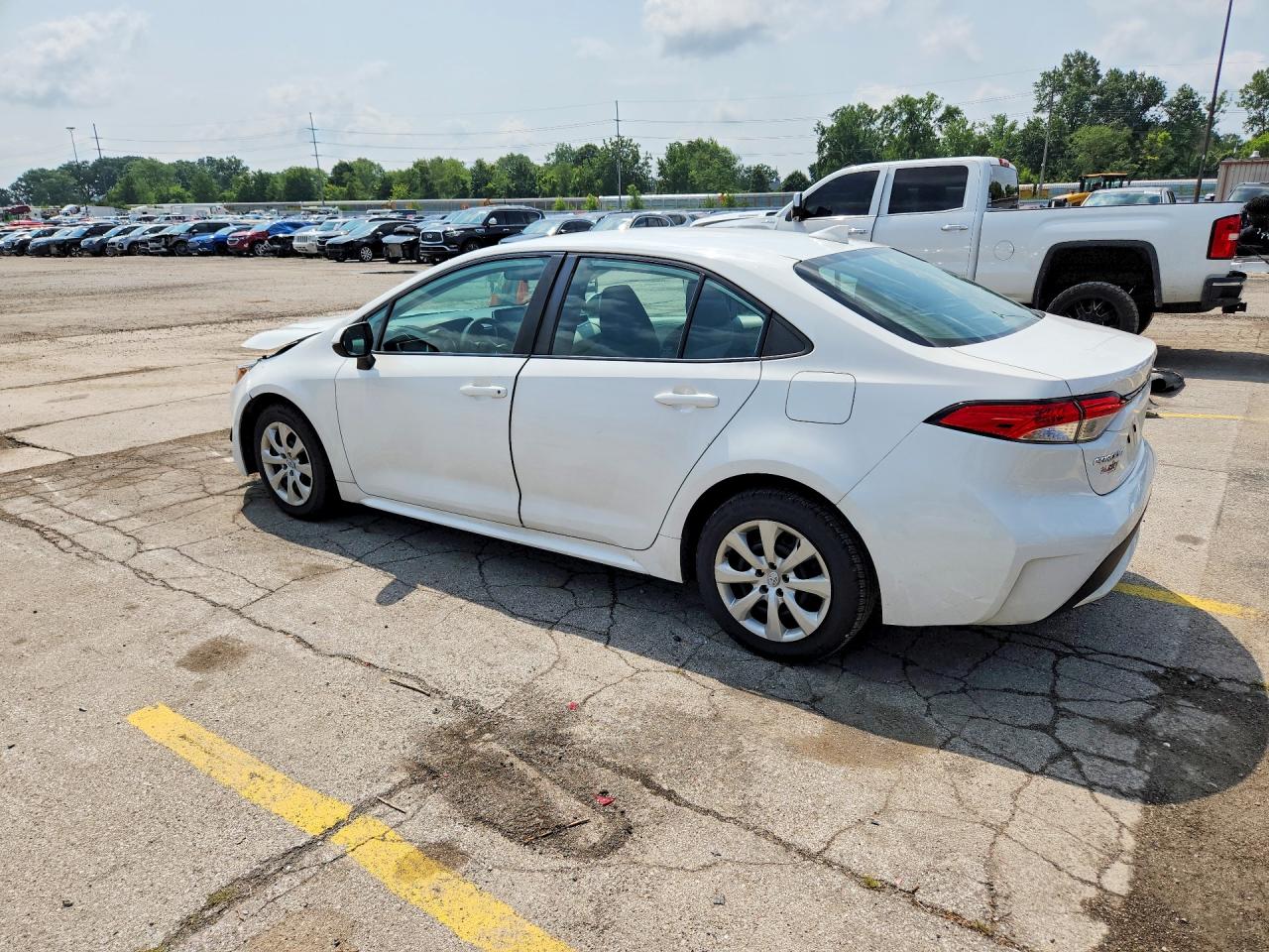 2020 TOYOTA COROLLA LE — снимка 2