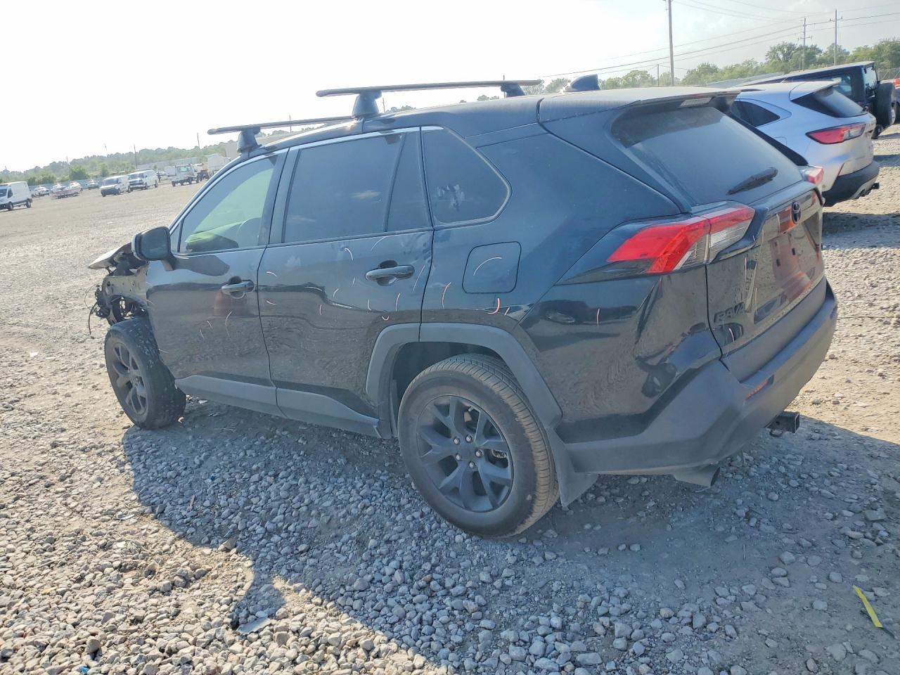 2023 TOYOTA RAV4 LE — снимка 2