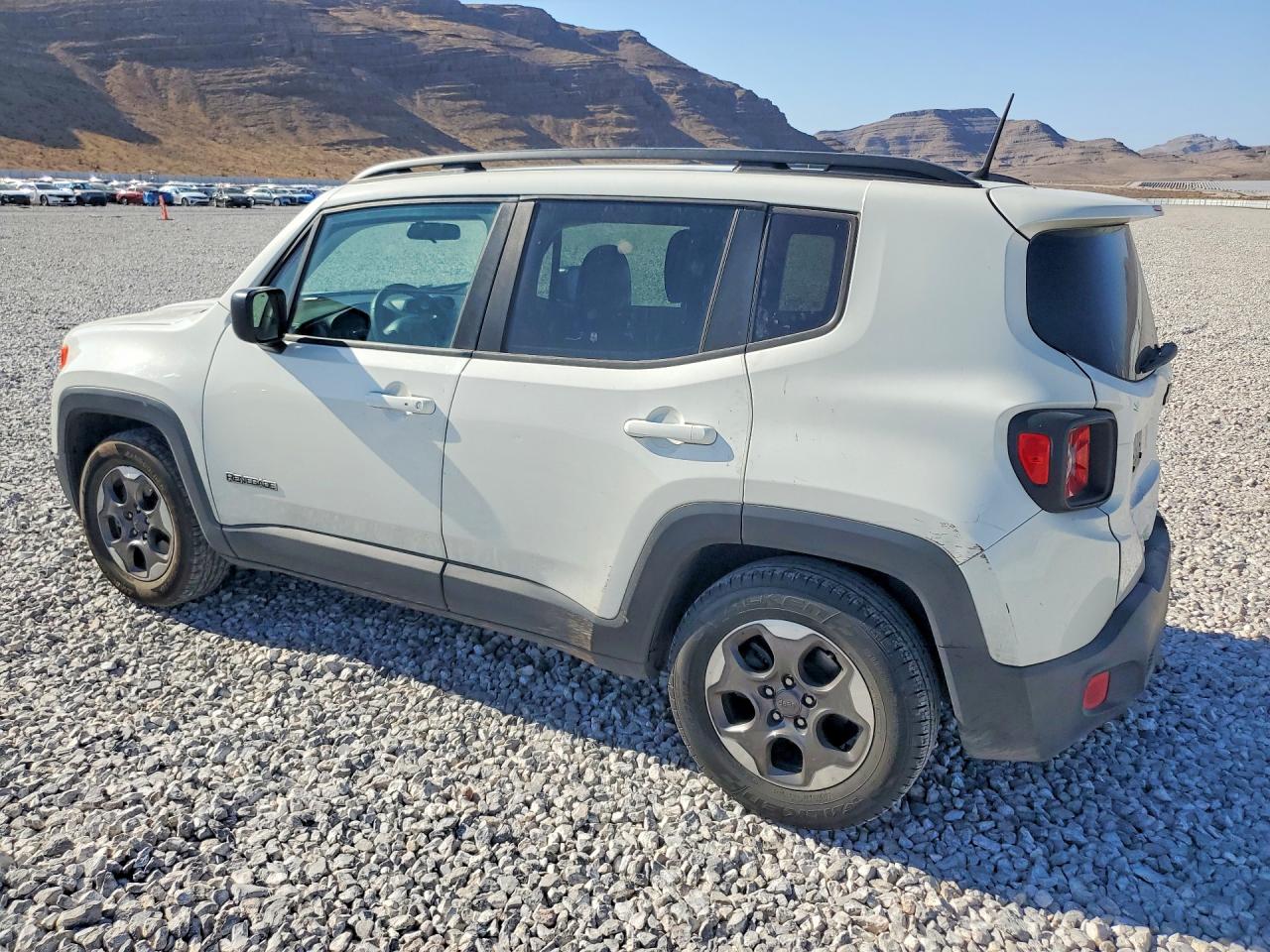 2017 JEEP RENEGADE SPORT — снимка 2