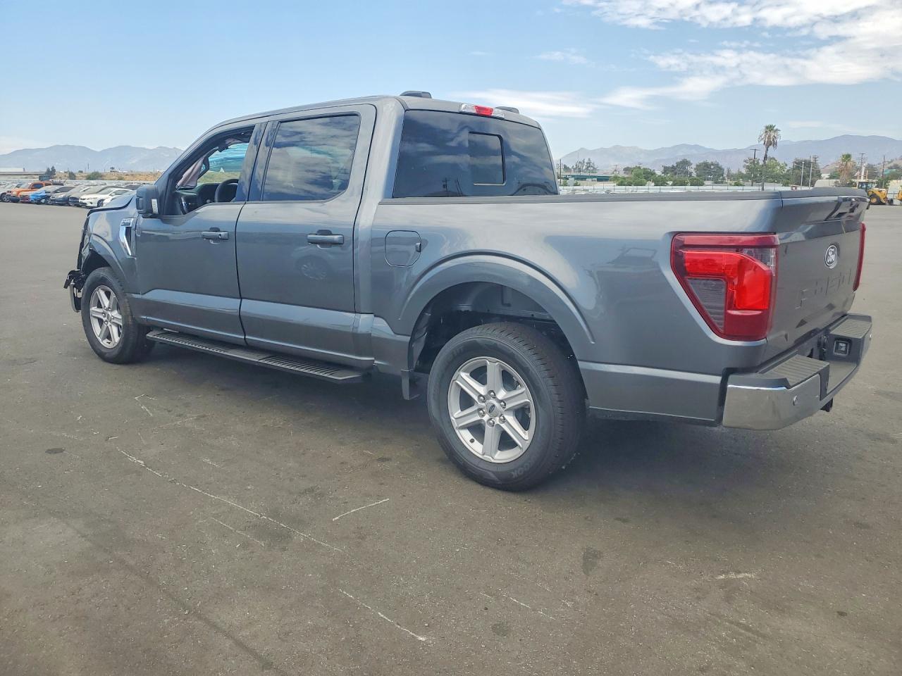 2026 FORD F150 XLT — снимка 2