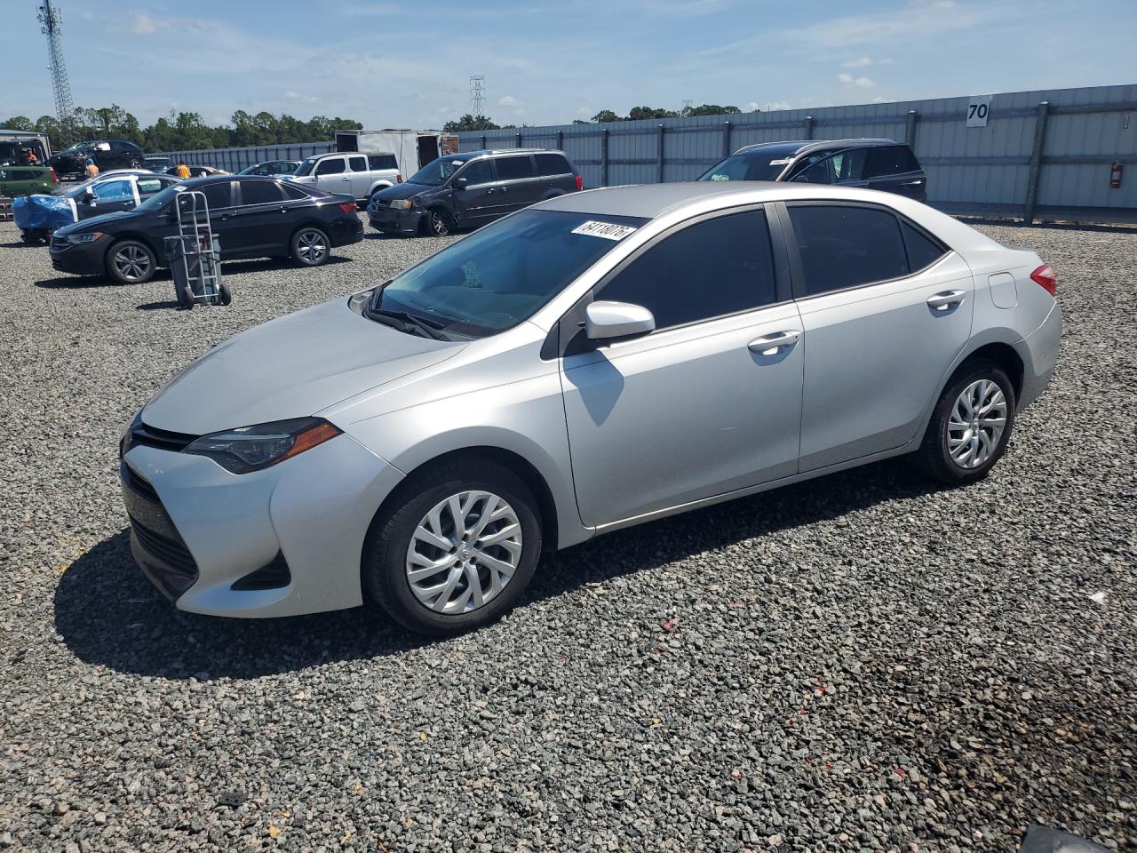 2018 TOYOTA COROLLA LE
