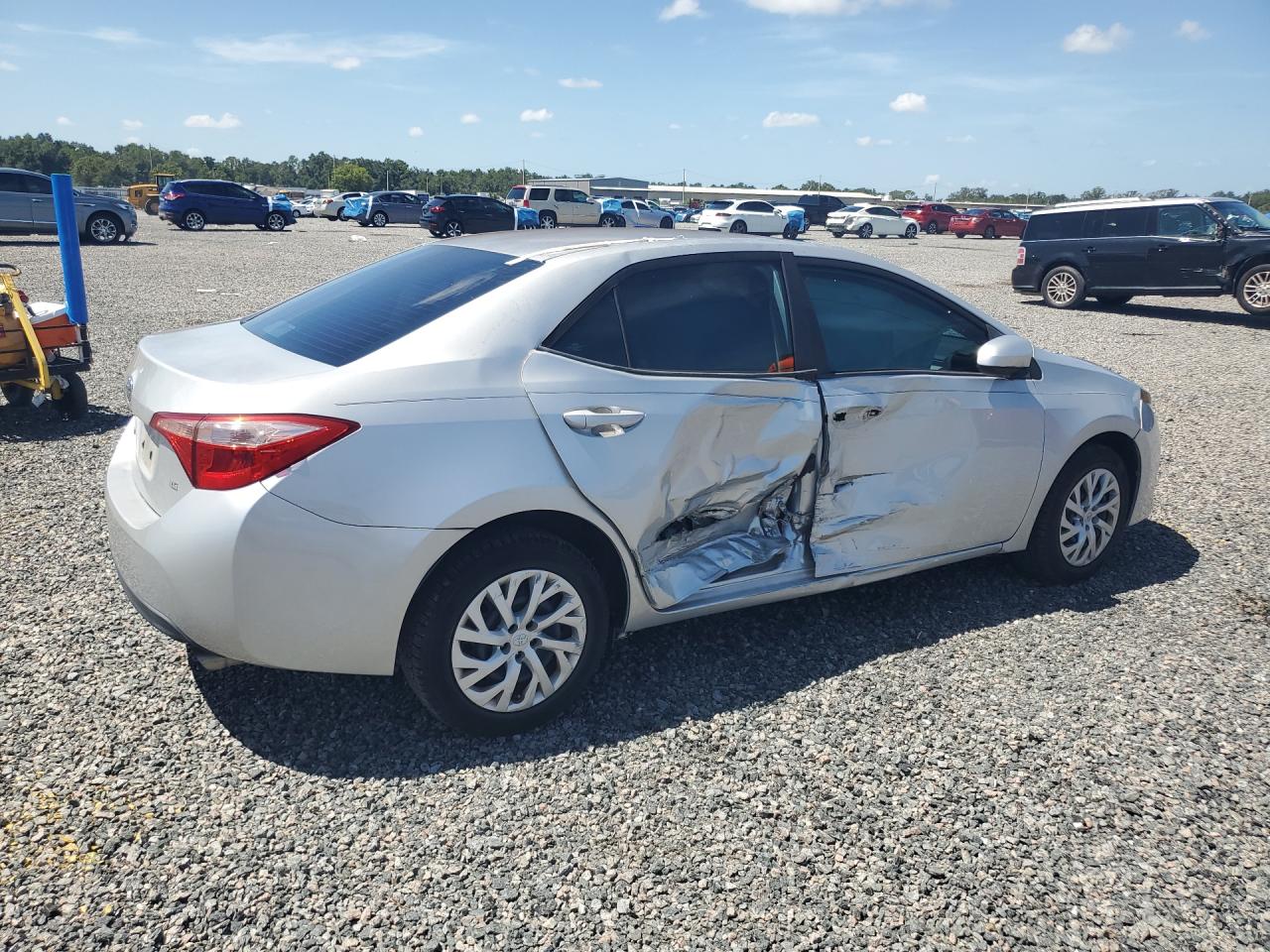 2018 TOYOTA COROLLA LE — снимка 3