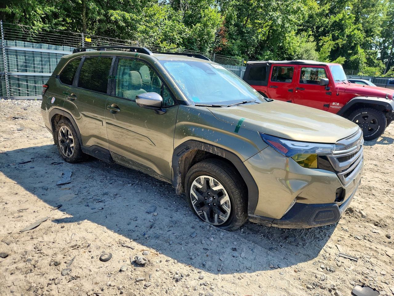 2025 SUBARU FORESTER PREMIUM — снимка 4