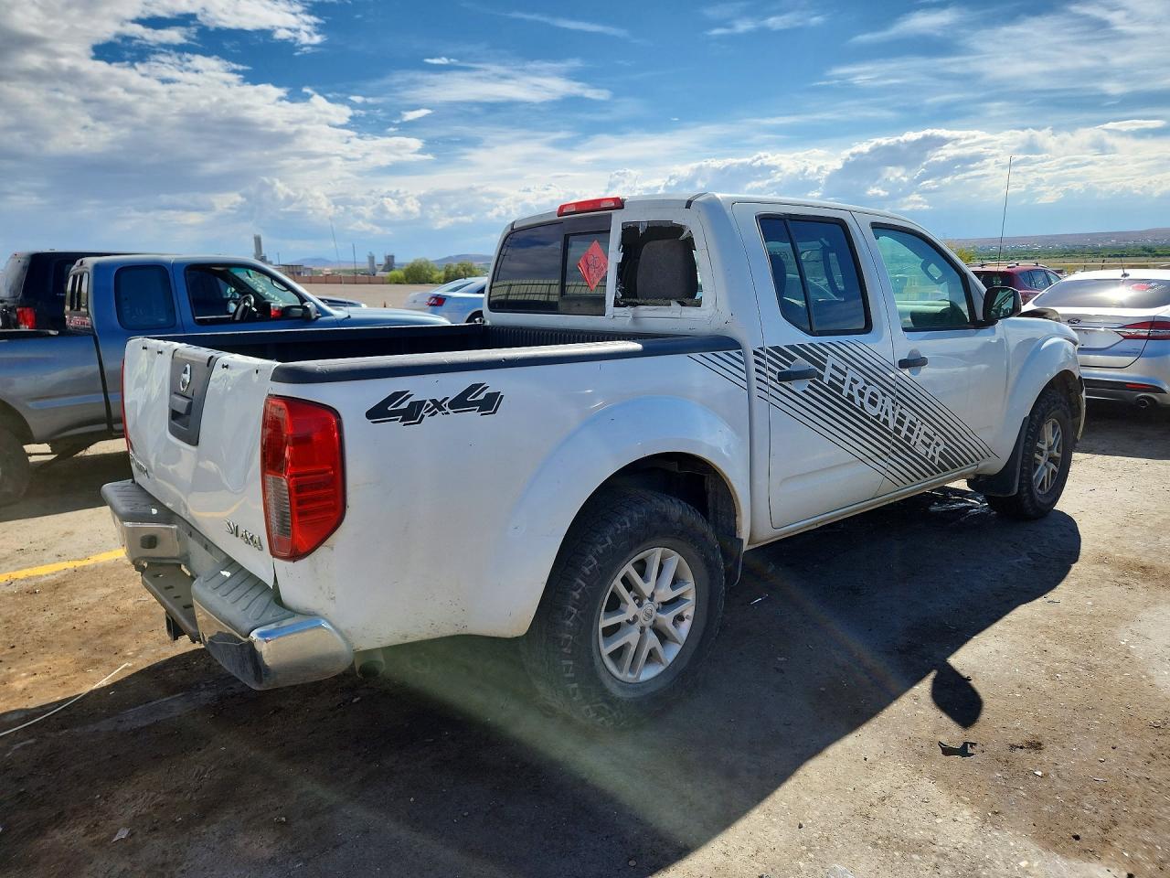 2016 NISSAN FRONTIER SV — снимка 3