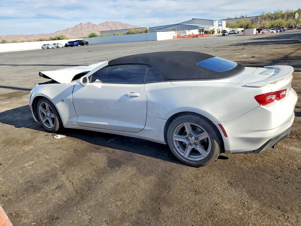 2020 CHEVROLET CAMARO LS — снимка 2