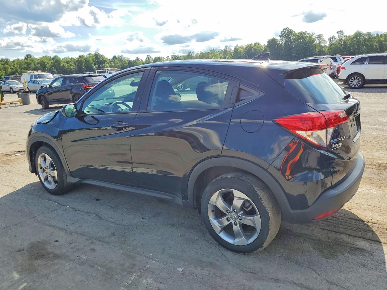 2022 HONDA HR-V LX — снимка 2