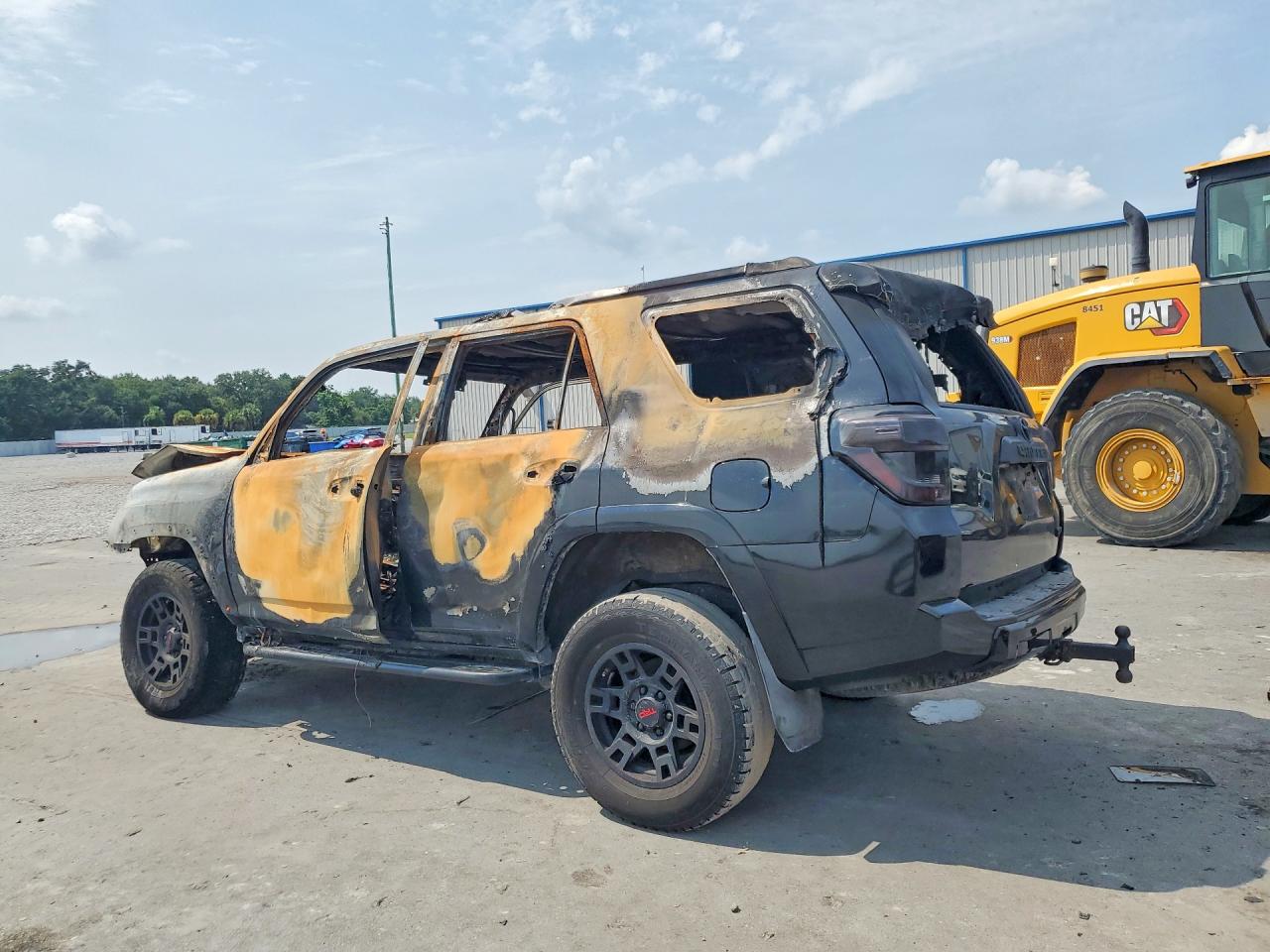 2018 TOYOTA 4RUNNER TRD PRO — снимка 2