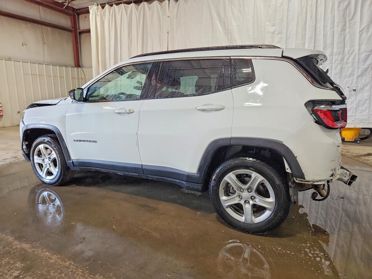 2023 JEEP COMPASS LATITUDE — снимка 2