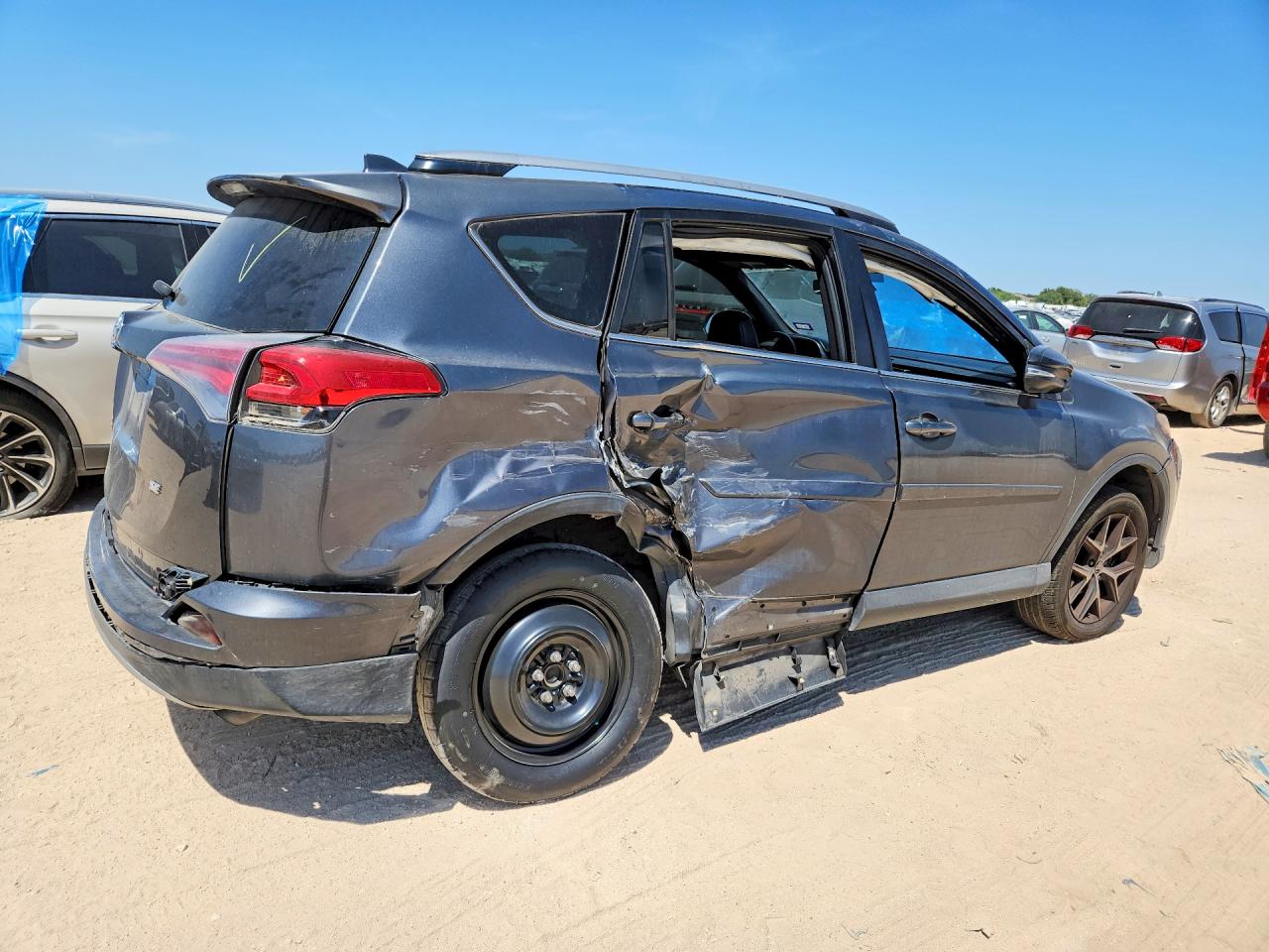 2017 TOYOTA RAV4 SE — снимка 3