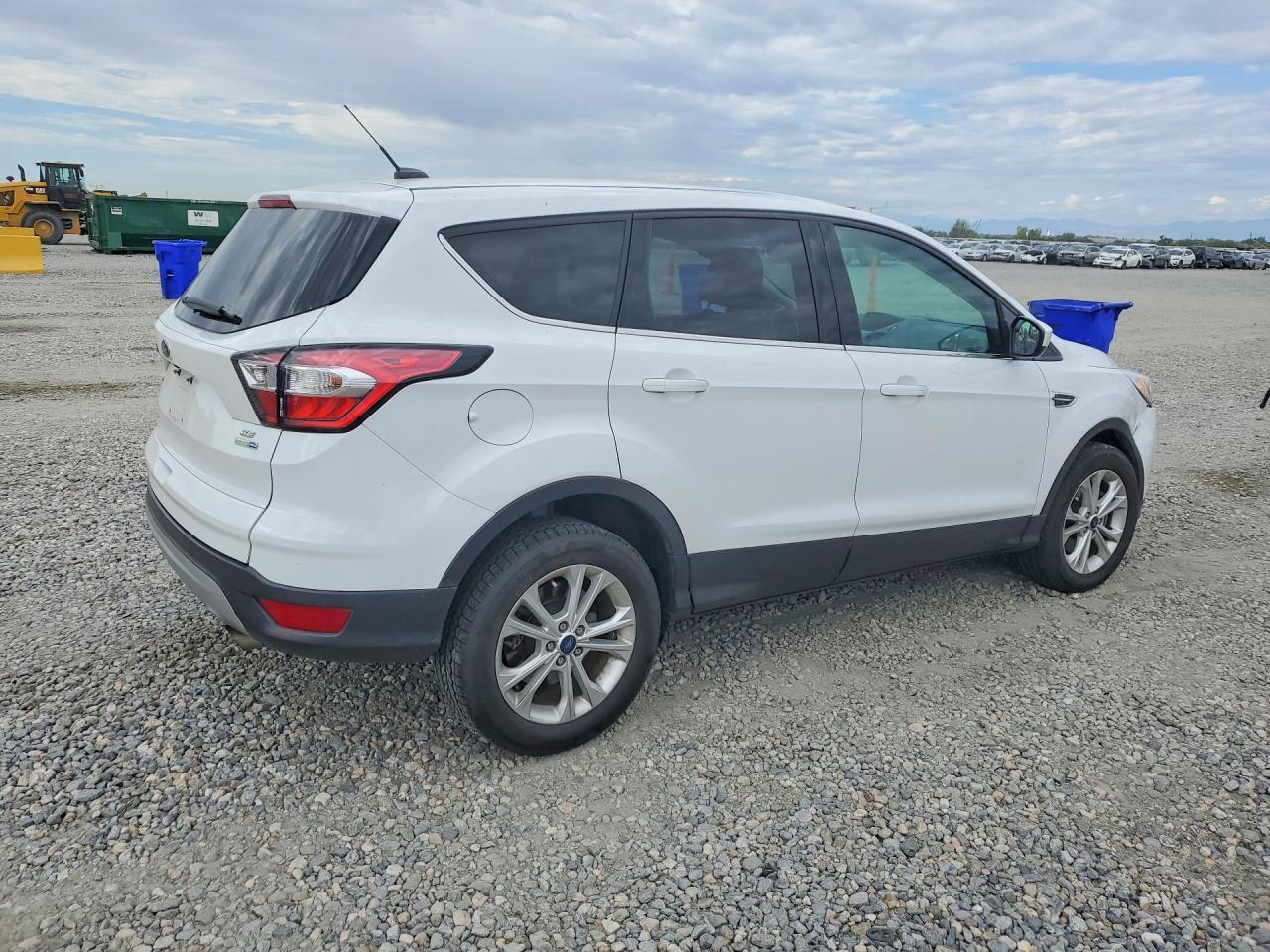 2017 FORD ESCAPE SE — снимка 3