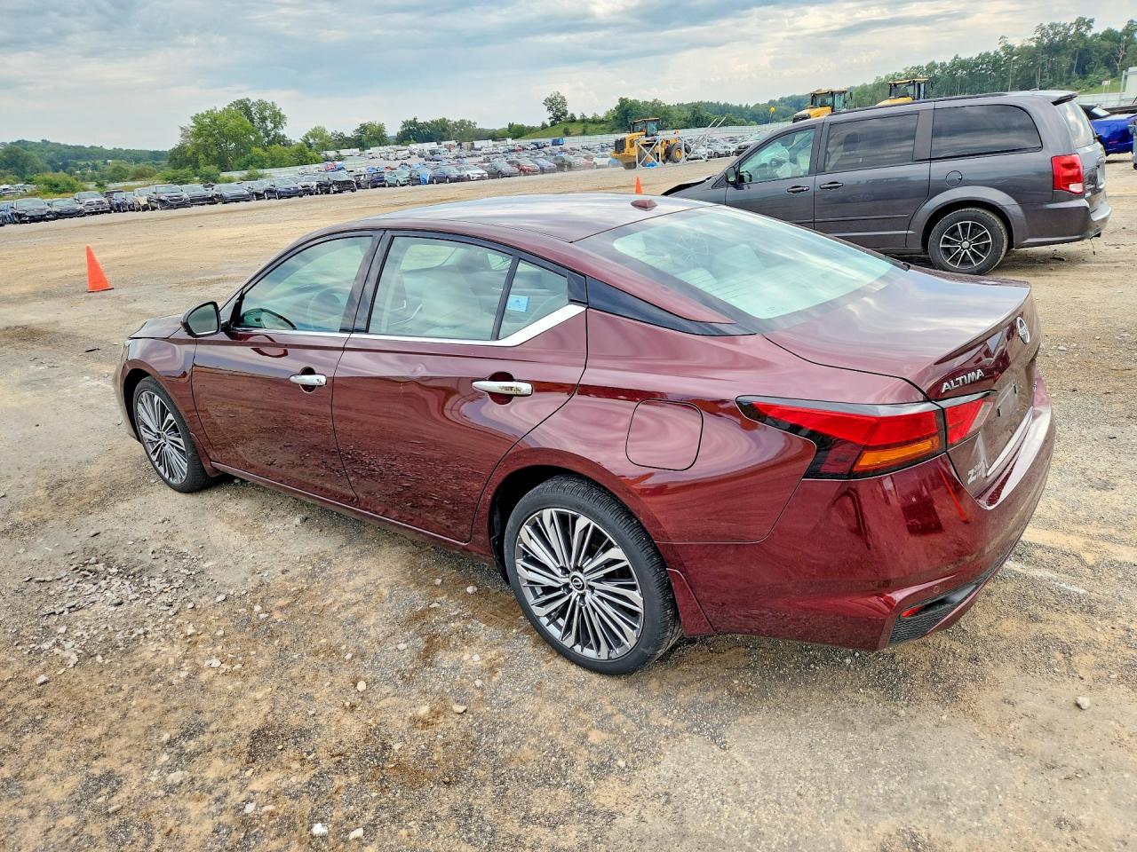 2024 NISSAN ALTIMA SL — снимка 2