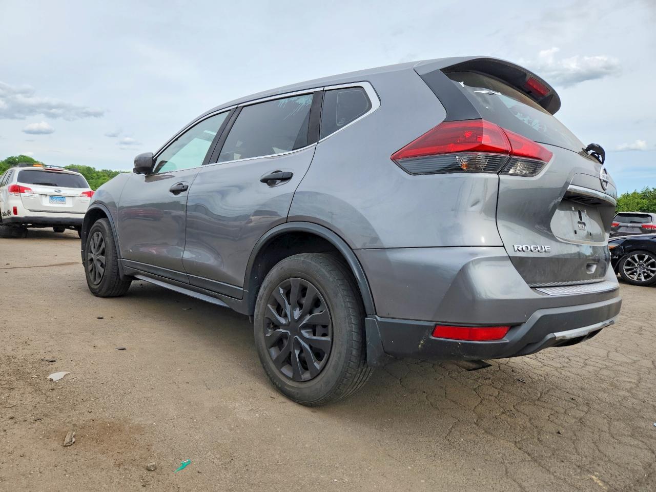2019 NISSAN ROGUE S — снимка 2