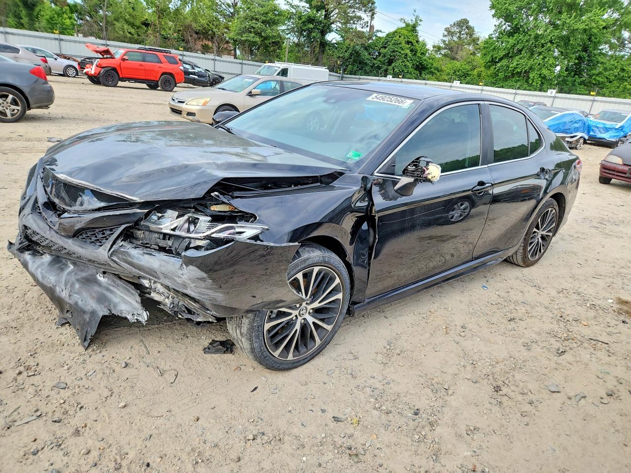 2019 TOYOTA CAMRY SE