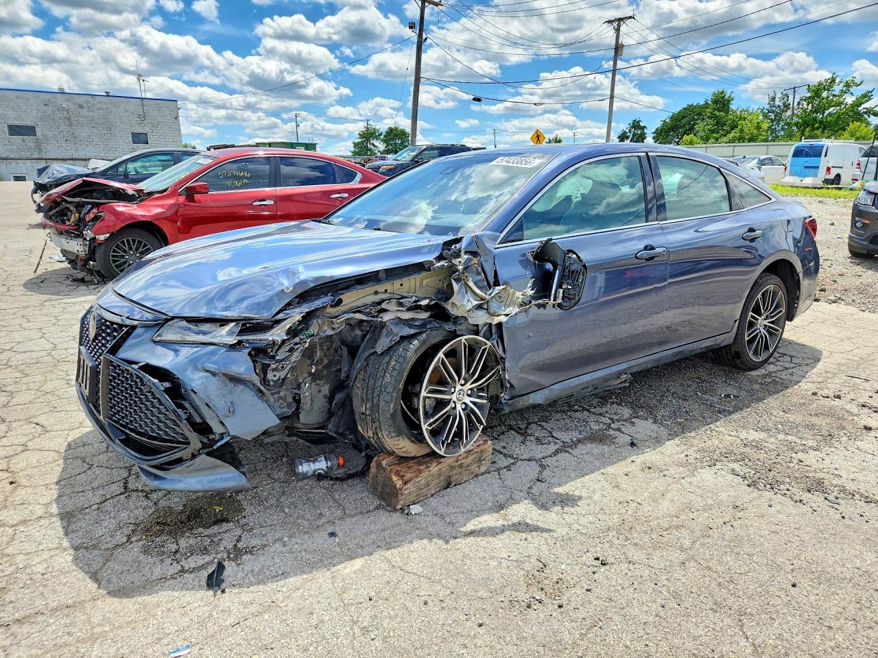 2020 TOYOTA AVALON TOURING
