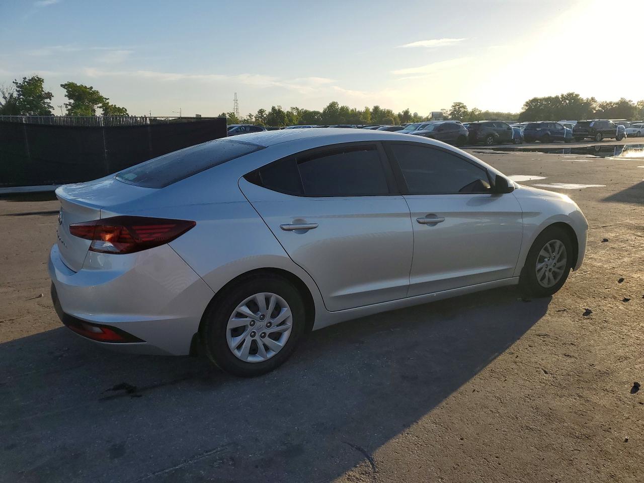 2020 HYUNDAI ELANTRA SE — снимка 3