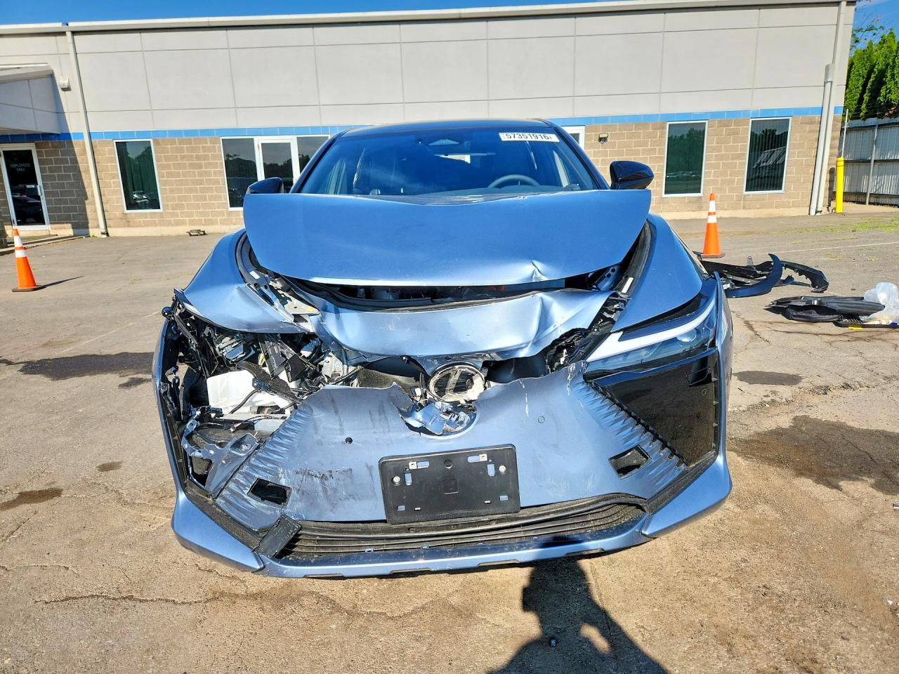 2026 LEXUS RZ 450E PREMIUM — снимка 5