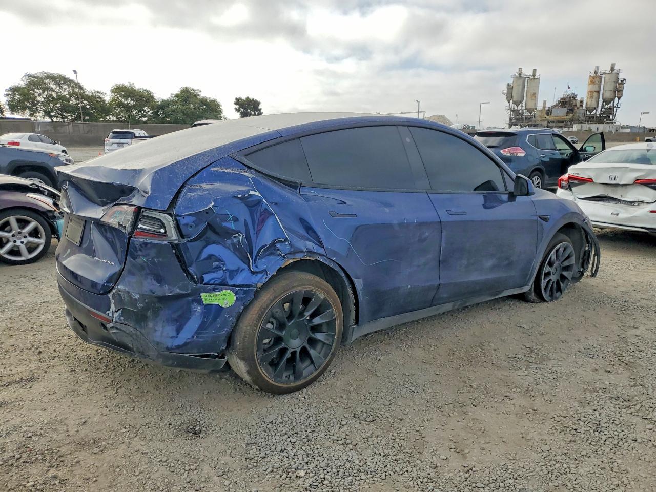 2023 TESLA MODEL Y — снимка 3