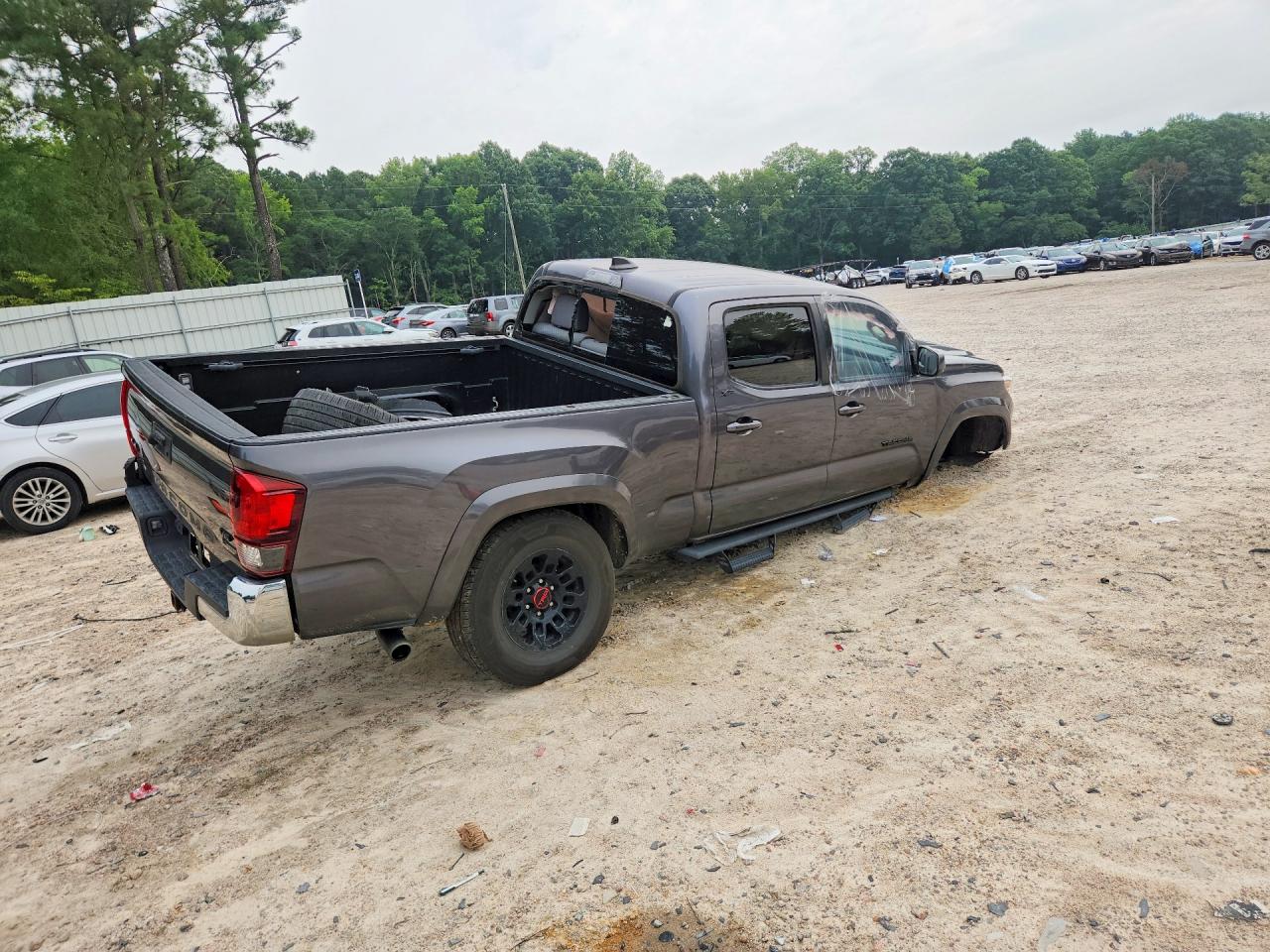 2021 TOYOTA TACOMA SR5 V6 — снимка 3